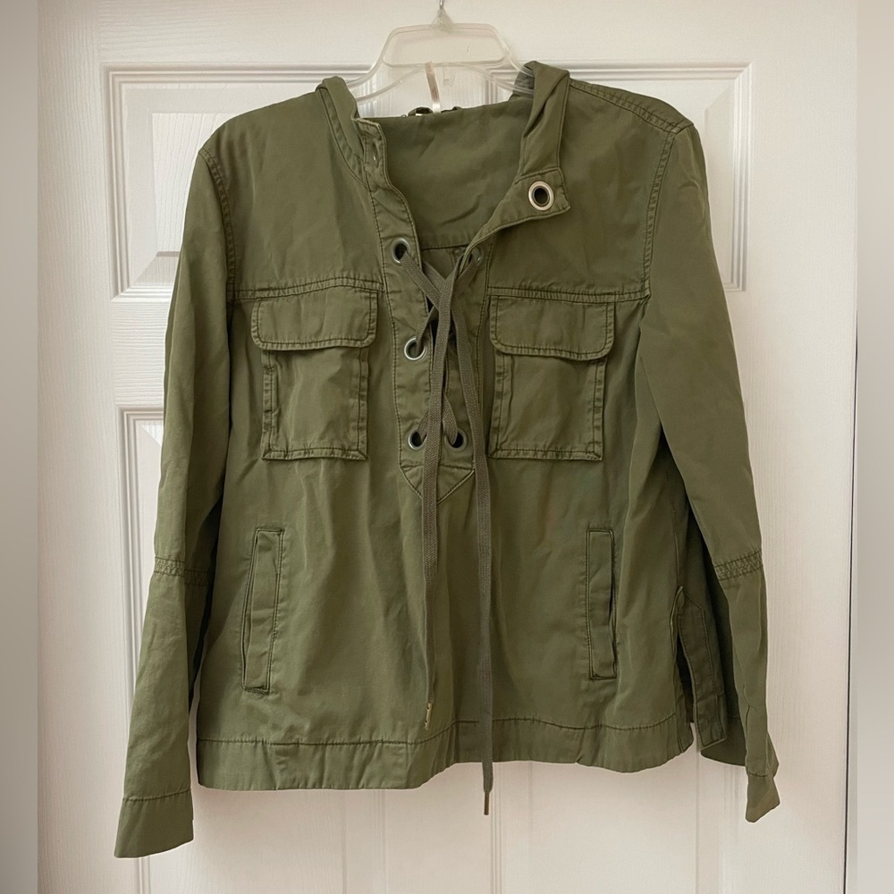Free People army green hooded lace up top women’s size XS